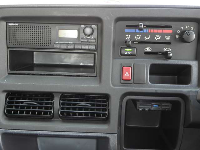 スバル サンバートラック ＴＣプロフェッショナル４ＷＤ H23年 () 99