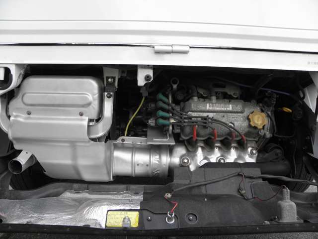 スバル サンバートラック ＴＣプロフェッショナル４ＷＤ H23年 () 99