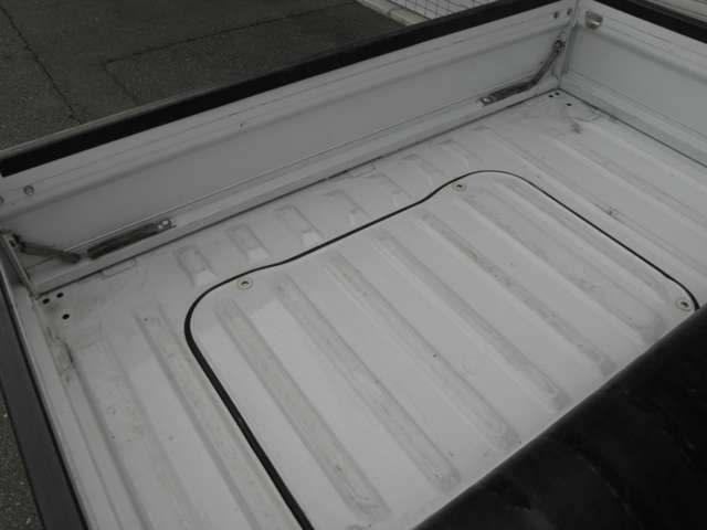 スバル サンバートラック ＴＣプロフェッショナル４ＷＤ H23年 () 99