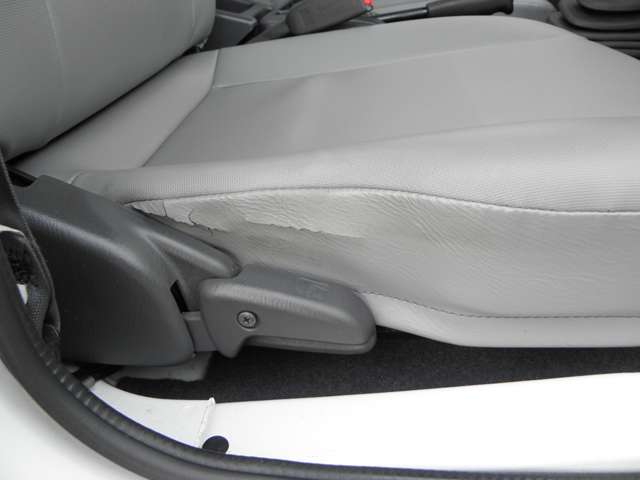 スバル サンバートラック ＴＣプロフェッショナル４ＷＤ H23年 () 99