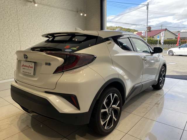 トヨタ Ｃ−ＨＲ ハイブリッド １．８ Ｇ H29年 (九州・沖縄) 99