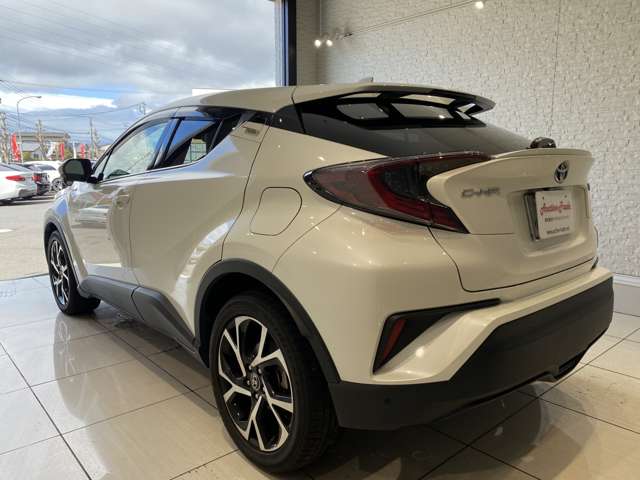 トヨタ Ｃ−ＨＲ ハイブリッド １．８ Ｇ H29年 (九州・沖縄) 99