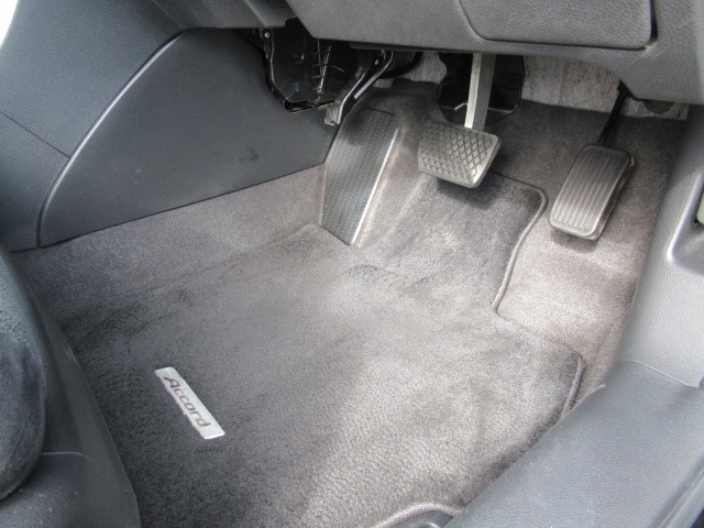 ホンダ アコード　ハイブリッド ２．０ ＥＸ H26年 (関東) 99