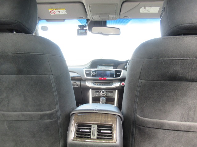 ホンダ アコード　ハイブリッド ２．０ ＥＸ H26年 (関東) 99