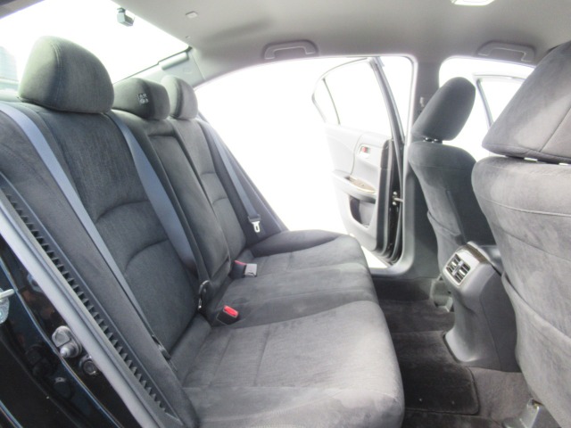 ホンダ アコード　ハイブリッド ２．０ ＥＸ H26年 (関東) 99