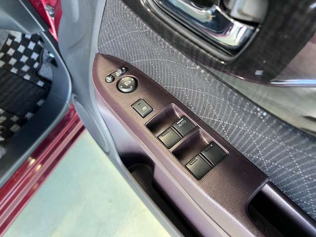 ホンダ Ｎ−ＯＮＥ ６６０ プレミアム H25年 (東北) 99