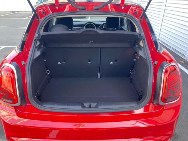 ミニ ミニ クーパーＳＤ ５ドア R1年 (近畿) 99