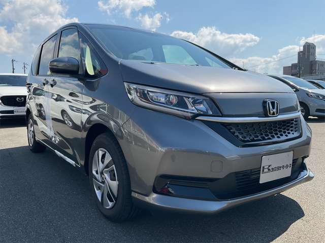 ホンダ フリード　ハイブリッド １．５ ハイブリッド Ｇ R4年 (近畿) 99