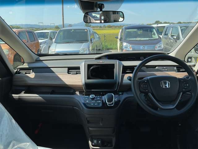 ホンダ フリード　ハイブリッド １．５ ハイブリッド Ｇ R4年 (近畿) 99