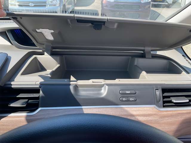 ホンダ フリード　ハイブリッド １．５ ハイブリッド Ｇ R4年 (近畿) 99