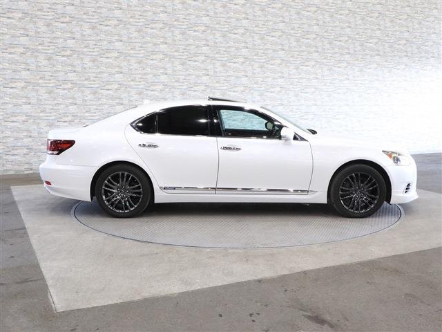 レクサス ＬＳハイブリッド ６００Ｈ バージョンＬ ４ＷＤ H25年 (関東) 99