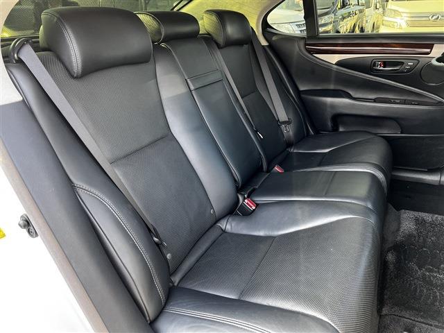 レクサス ＬＳハイブリッド ６００Ｈ バージョンＬ ４ＷＤ H25年 (関東) 99