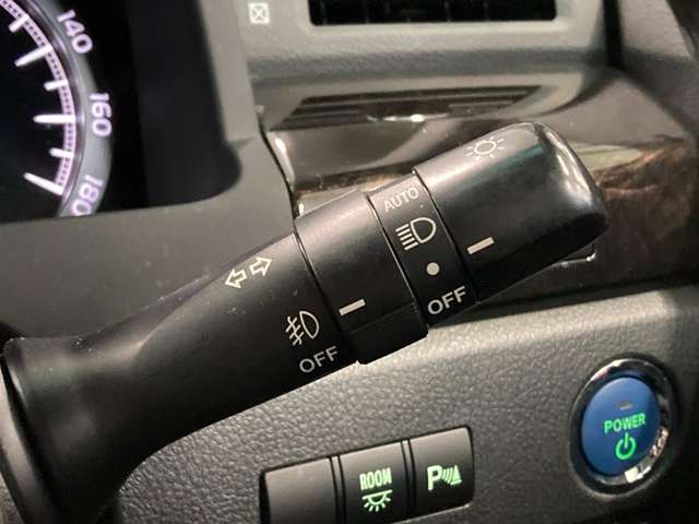 トヨタ ヴェルファイア　ハイブリッド ２．４ ＺＲ ４ＷＤ H24年 (北海道) 99