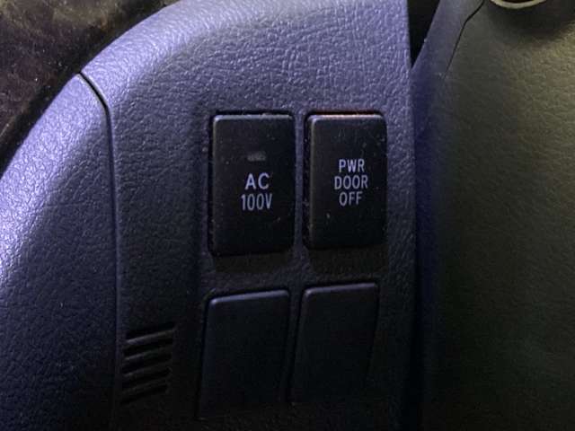 トヨタ ヴェルファイア　ハイブリッド ２．４ ＺＲ ４ＷＤ H24年 (北海道) 99