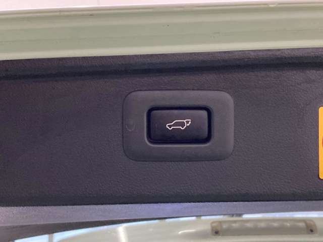 トヨタ ヴェルファイア　ハイブリッド ２．４ ＺＲ ４ＷＤ H24年 (北海道) 99