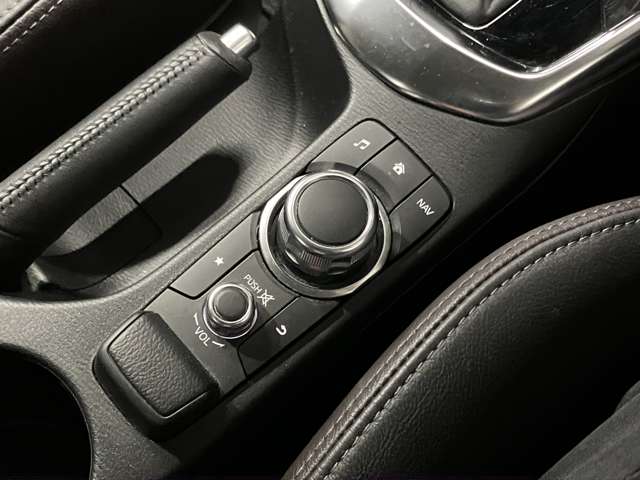 マツダ デミオ １．５ ＸＤ ツーリング Ｌパッケージ ディーゼルターボ ４ＷＤ H30年 (北海道) 99