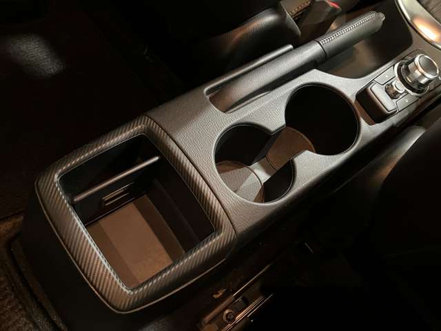 マツダ デミオ １．５ ＸＤ ツーリング Ｌパッケージ ディーゼルターボ ４ＷＤ H30年 (北海道) 99