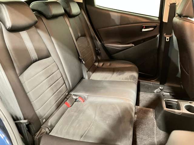 マツダ デミオ １．５ ＸＤ ツーリング Ｌパッケージ ディーゼルターボ ４ＷＤ H30年 (北海道) 99