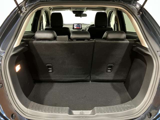 マツダ デミオ １．５ ＸＤ ツーリング Ｌパッケージ ディーゼルターボ ４ＷＤ H30年 (北海道) 99