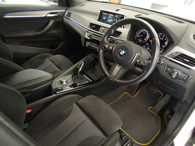 ＢＭＷ Ｘ２ Ｘドライブ１８Ｄ ＭスポーツＸ ディーゼルターボ ４ＷＤ R1年 (近畿) 99