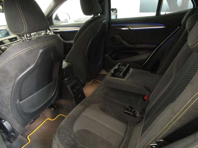 ＢＭＷ Ｘ２ Ｘドライブ１８Ｄ ＭスポーツＸ ディーゼルターボ ４ＷＤ R1年 (近畿) 99