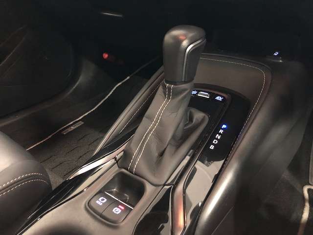 トヨタ カローラ　ツーリング　ハイブリッド １．８ ハイブリッド ＷＸＢ Ｅ－ＦＯＵＲ ４ＷＤ R2年 (北海道) 99