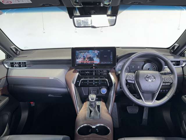 トヨタ ハリアー　ハイブリッド ２．５ ハイブリッド Ｅ－ＦＯＵＲ Ｚ レザーパッケージ ４ＷＤ R4年 (東北) 99