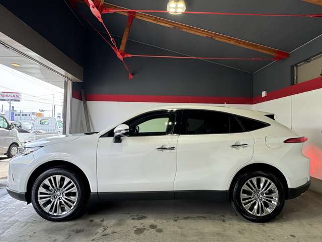 トヨタ ハリアー　ハイブリッド ２．５ ハイブリッド Ｅ－ＦＯＵＲ Ｚ レザーパッケージ ４ＷＤ R4年 (東北) 99