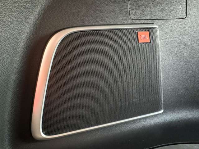 トヨタ ハリアー　ハイブリッド ２．５ ハイブリッド Ｅ－ＦＯＵＲ Ｚ レザーパッケージ ４ＷＤ R4年 (東北) 99