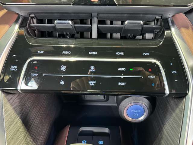 トヨタ ハリアー　ハイブリッド ２．５ ハイブリッド Ｅ－ＦＯＵＲ Ｚ レザーパッケージ ４ＷＤ R4年 (東北) 99