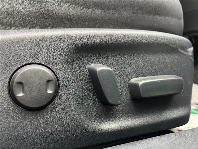 トヨタ クラウン　ハイブリッド ハイブリッド ２．５ Ｇ H25年 (関東) 99