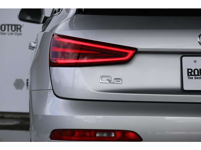 アウディ Ｑ３ ２．０ ＴＦＳＩ クワトロ ２１１ＰＳ ４ＷＤ H24年 (近畿) 99