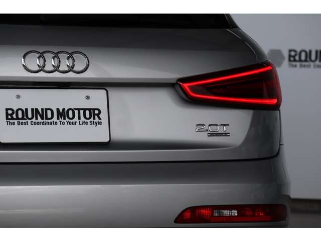 アウディ Ｑ３ ２．０ ＴＦＳＩ クワトロ ２１１ＰＳ ４ＷＤ H24年 (近畿) 99