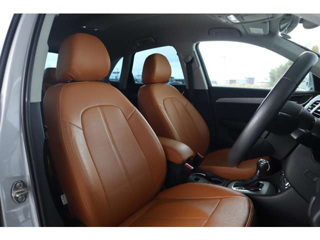 アウディ Ｑ３ ２．０ ＴＦＳＩ クワトロ ２１１ＰＳ ４ＷＤ H24年 (近畿) 99