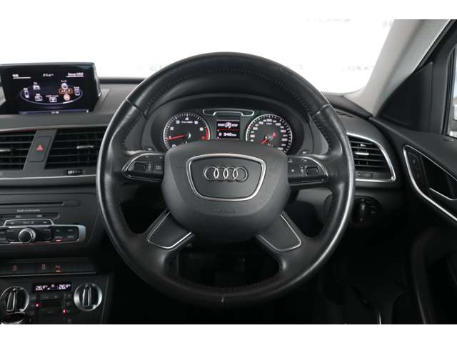 アウディ Ｑ３ ２．０ ＴＦＳＩ クワトロ ２１１ＰＳ ４ＷＤ H24年 (近畿) 99