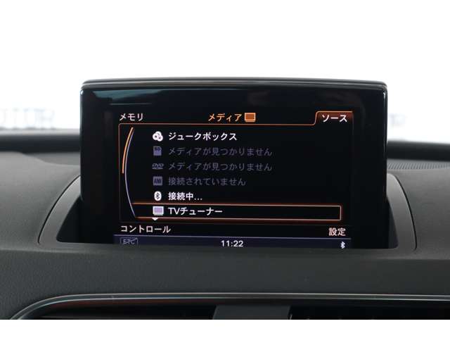 アウディ Ｑ３ ２．０ ＴＦＳＩ クワトロ ２１１ＰＳ ４ＷＤ H24年 (近畿) 99