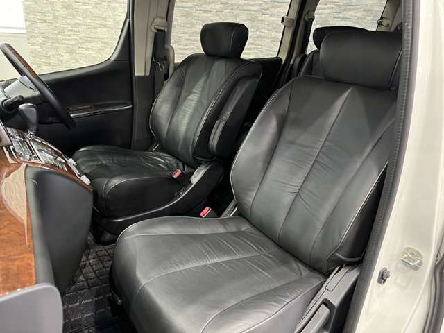 日産 エルグランド ２．５ ２５０ハイウェイスター ブラックレザーアーバンセレクション ４ＷＤ H21年 (関東) 99