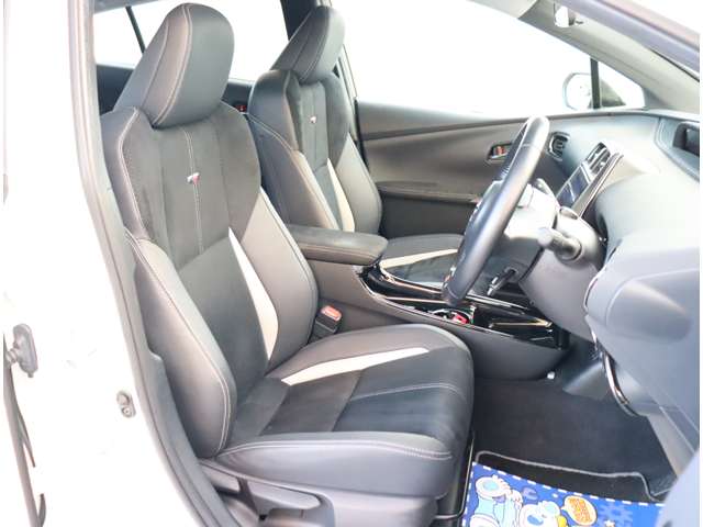 トヨタ プリウスＰＨＶ １．８ Ｓ ＧＲ スポーツ R1年 (関東) 99