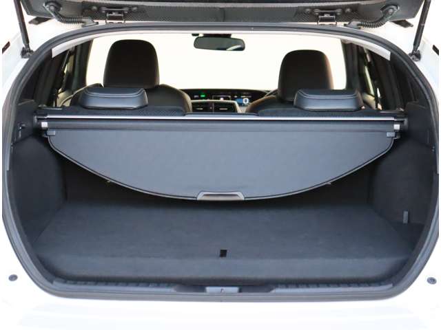 トヨタ プリウスＰＨＶ １．８ Ｓ ＧＲ スポーツ R1年 (関東) 99