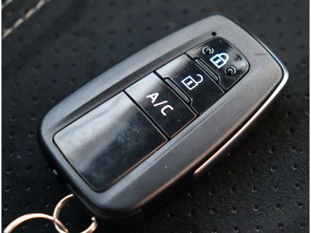 トヨタ プリウスＰＨＶ １．８ Ｓ ＧＲ スポーツ R1年 (関東) 99