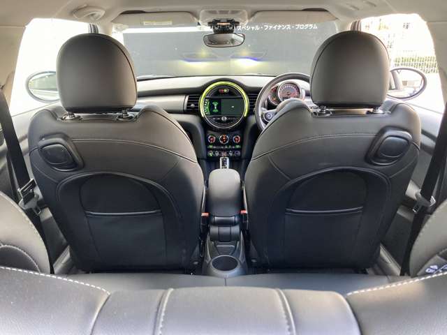 ミニ ミニ クーパー ３ドア ＤＣＴ R1年 (近畿) 99