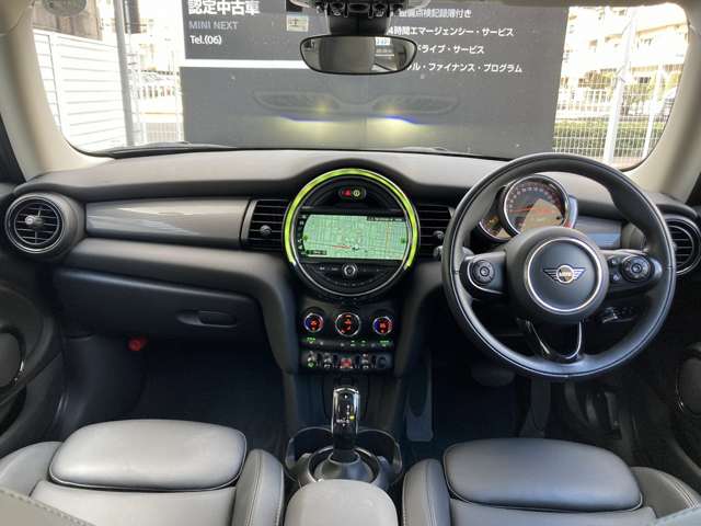 ミニ ミニ クーパー ３ドア ＤＣＴ R1年 (近畿) 99