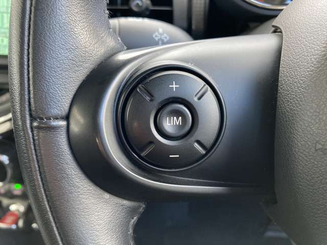 ミニ ミニ クーパー ３ドア ＤＣＴ R1年 (近畿) 99