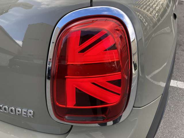 ミニ ミニ クーパー ３ドア ＤＣＴ R1年 (近畿) 99