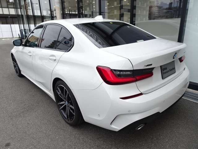 ＢＭＷ ３シリーズ ３２０Ｄ Ｘドライブ Ｍスポーツ エディション ジョイプラス ディーゼルターボ ４ＷＤ R3年 (近畿) 99