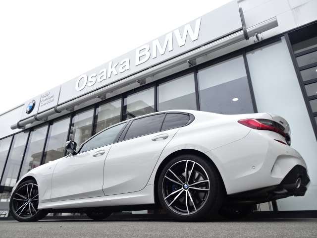 ＢＭＷ ３シリーズ ３２０Ｄ Ｘドライブ Ｍスポーツ エディション ジョイプラス ディーゼルターボ ４ＷＤ R3年 (近畿) 99