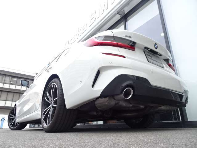 ＢＭＷ ３シリーズ ３２０Ｄ Ｘドライブ Ｍスポーツ エディション ジョイプラス ディーゼルターボ ４ＷＤ R3年 (近畿) 99