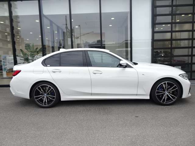 ＢＭＷ ３シリーズ ３２０Ｄ Ｘドライブ Ｍスポーツ エディション ジョイプラス ディーゼルターボ ４ＷＤ R3年 (近畿) 99