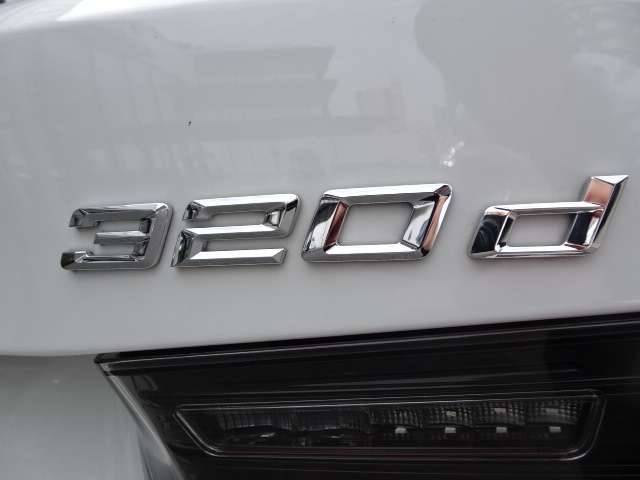 ＢＭＷ ３シリーズ ３２０Ｄ Ｘドライブ Ｍスポーツ エディション ジョイプラス ディーゼルターボ ４ＷＤ R3年 (近畿) 99