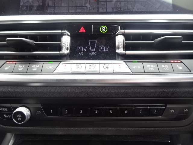 ＢＭＷ ３シリーズ ３２０Ｄ Ｘドライブ Ｍスポーツ エディション ジョイプラス ディーゼルターボ ４ＷＤ R3年 (近畿) 99